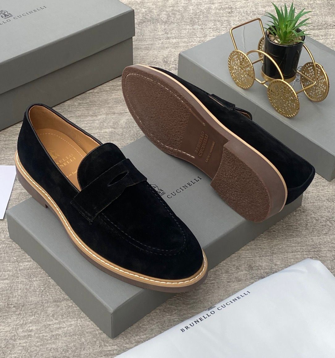 Suede Bruno Cucinelli loafers