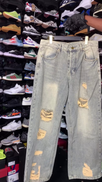 Ripped Jeans
