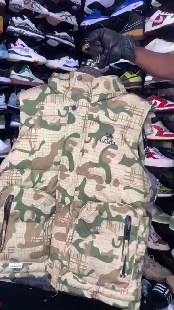 Camouflage puffer jacket